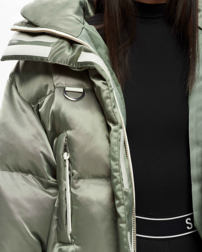 Willow Ama Short Puffer